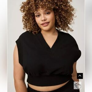 Torrid Cropped Active Pullover
